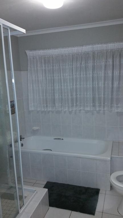 Sangwana 27 Holiday Home Underberg Eksteriør bilde
